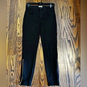 L’agence Black skinny jeans w/ gold zipper on the legs. GREAT condition. Size 27